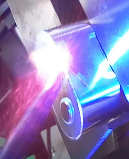 哪种激光焊接机将成为电池制造业的新宠？